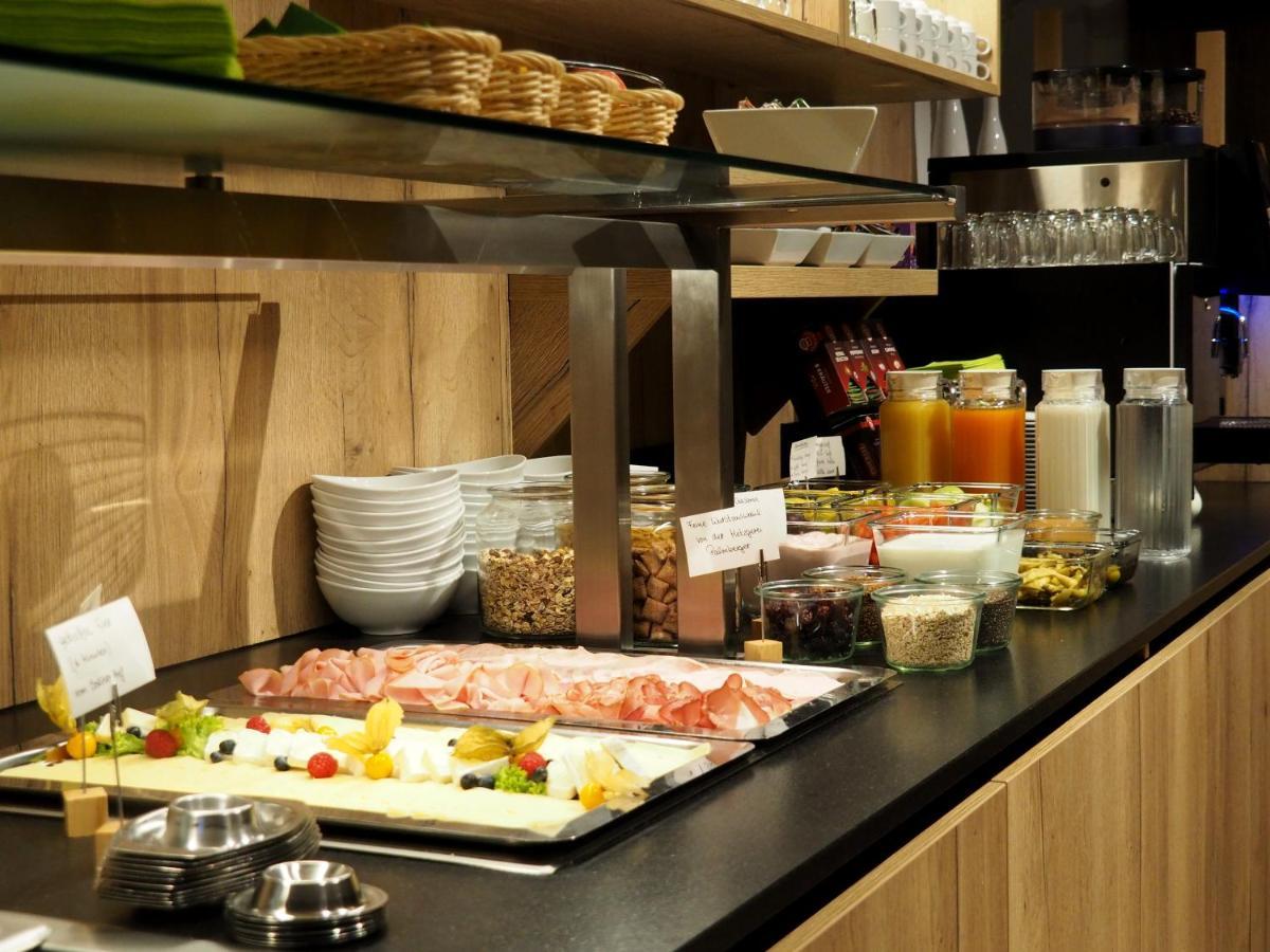 רוזנהיים Gasthof Hotel Esterer מראה חיצוני תמונה